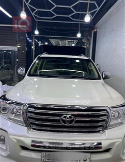 تويوتا لاندكروزر